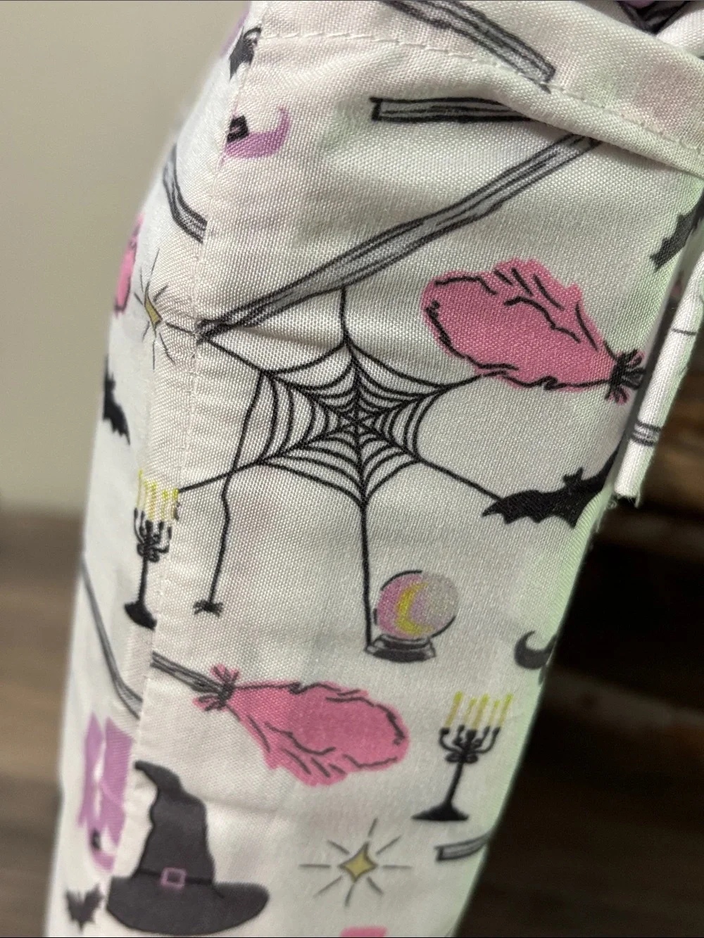 New! LONDON KAYE Witches Boots, Bats TWIN SIZE HALLOWEEN Sheet Set